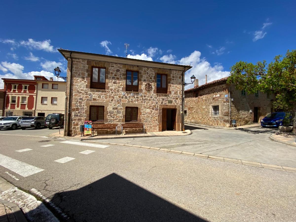 Albergue El Camino De Santovenia Santovenia De Oca Eksteriør bilde