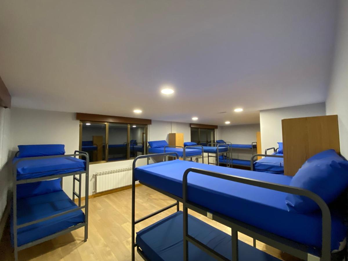 Albergue El Camino De Santovenia Santovenia De Oca Eksteriør bilde